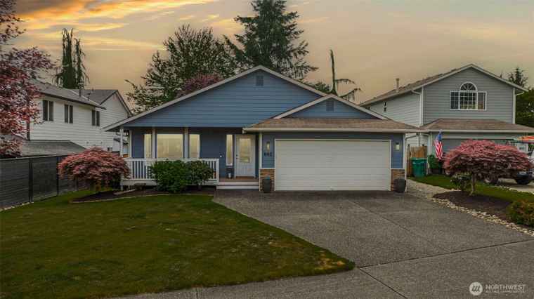 Photo of 805 N Granite Ave Granite Falls, WA 98252