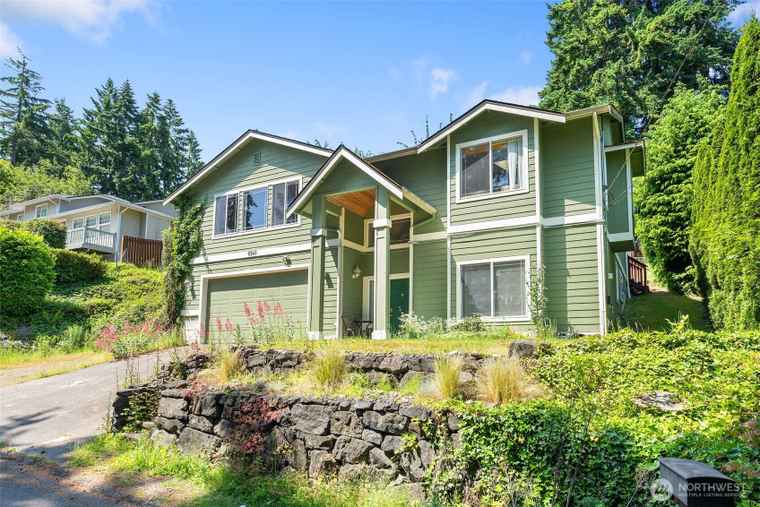 Photo of 6940 35th St W University Place, WA 98466