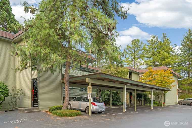 Photo of 18906 8th Ave NW #313 Shoreline, WA 98177