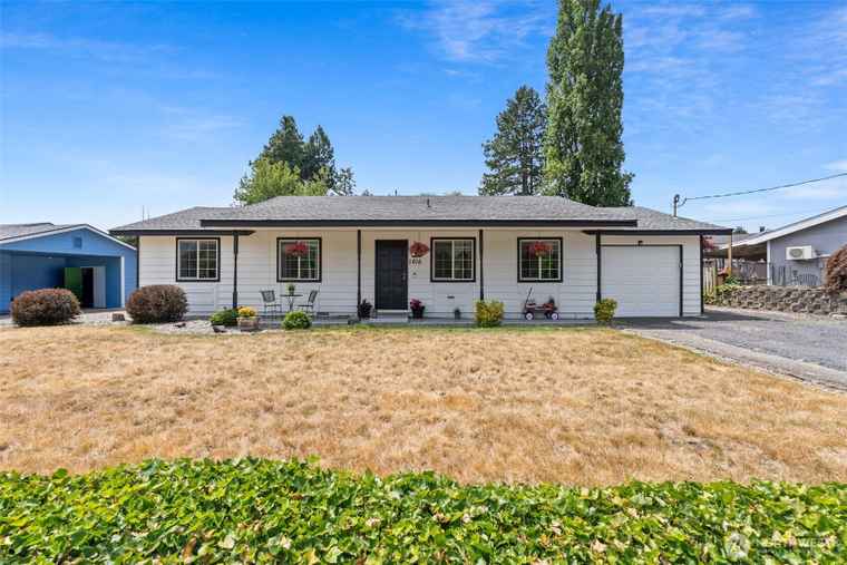 Photo of 1616 Cooks Hill Rd Centralia, WA 98531