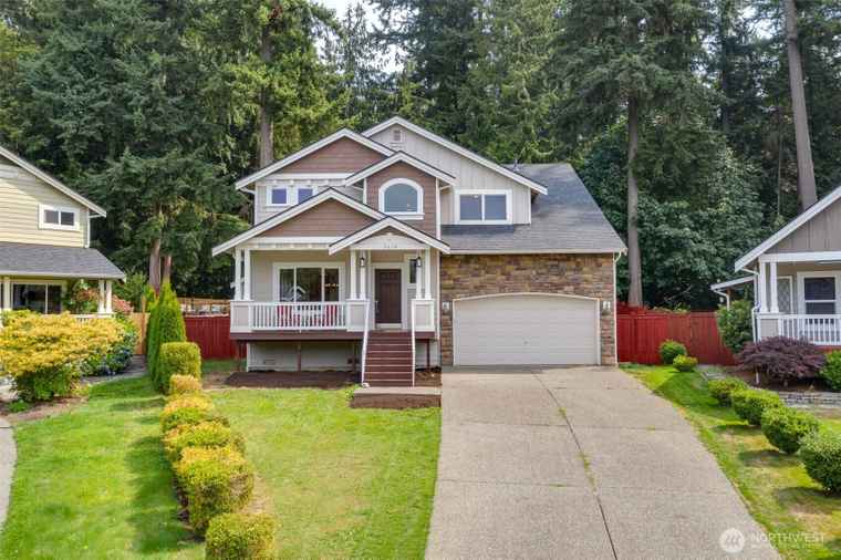 Photo of 7610 50th Pl NE Marysville, WA 98270