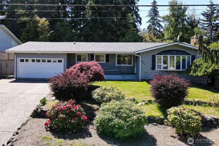 Photo of 4204 Arbordale Ave W University Place, WA 98466