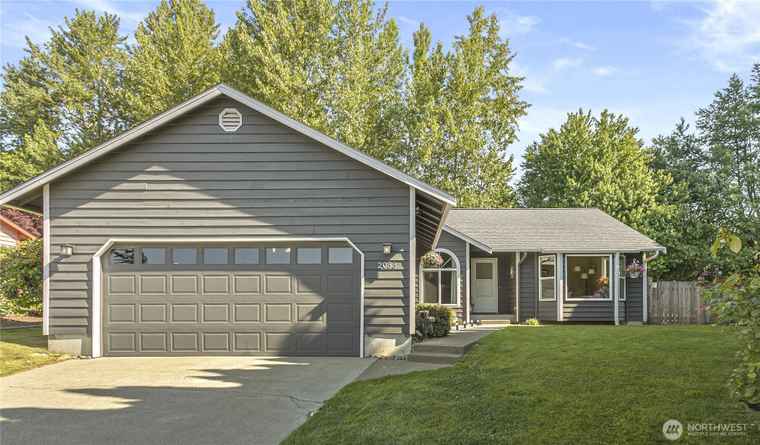 Photo of 2053 Willow Ct Ferndale, WA 98248