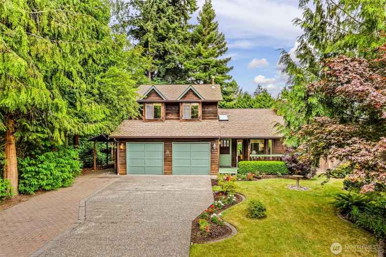 Photo of 2719 203rd St SW Lynnwood, WA 98036