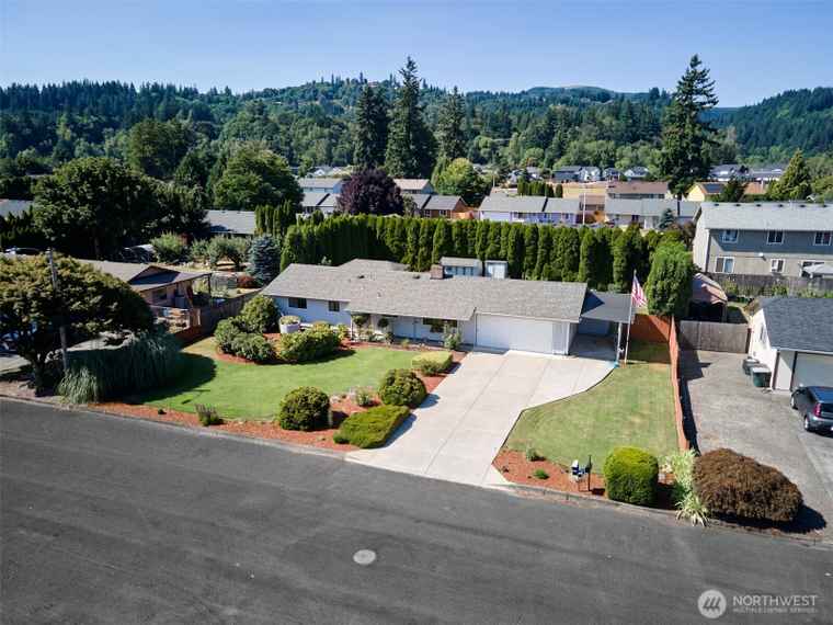 Photo of 2071 Spruce Woodland, WA 98674
