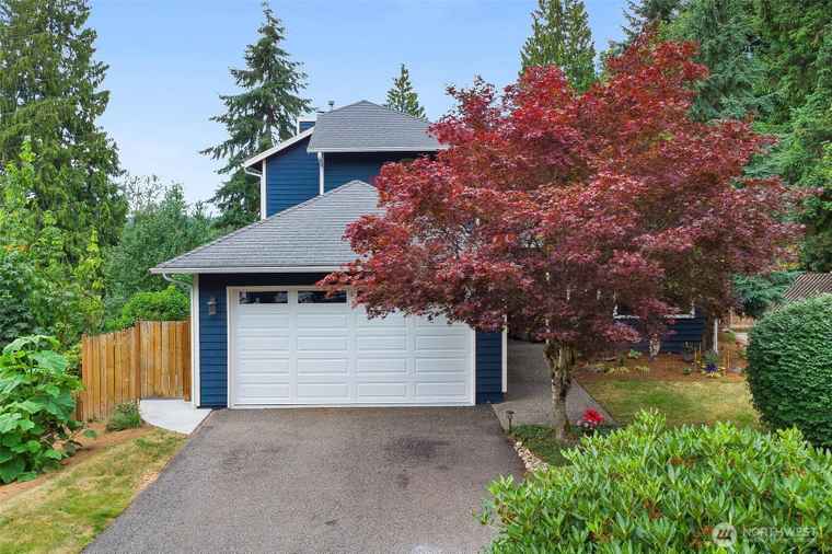 Photo of 18447 146th Ave NE Woodinville, WA 98072