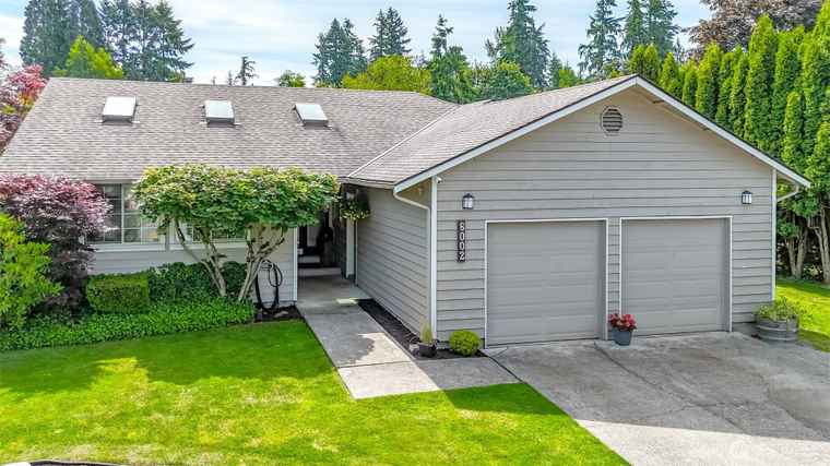Photo of 6002 35th Way SE Auburn, WA 98092