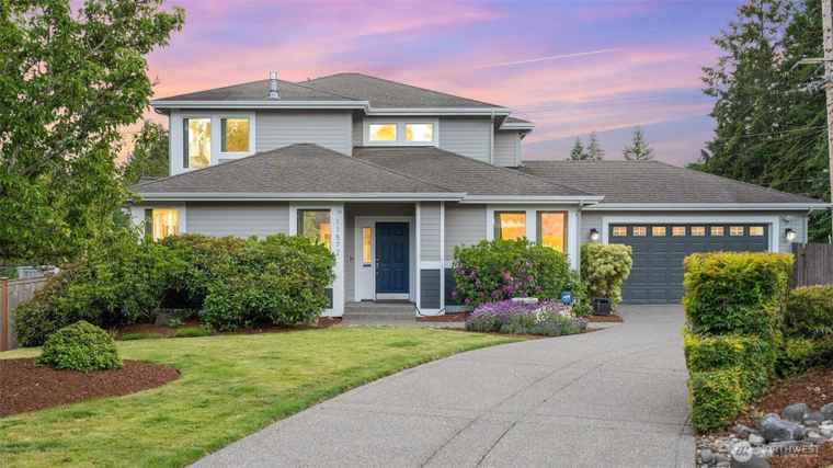 Photo of 11572 NE Skyward Loop Kingston, WA 98346