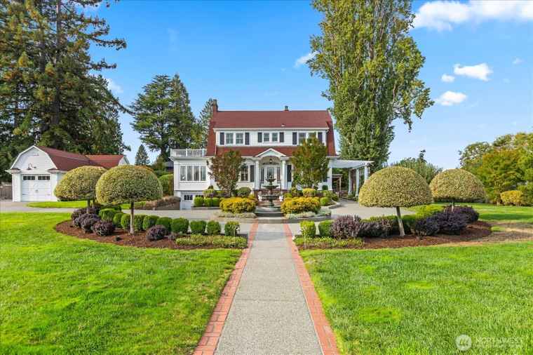 Photo of 209 Caspers St Edmonds, WA 98020