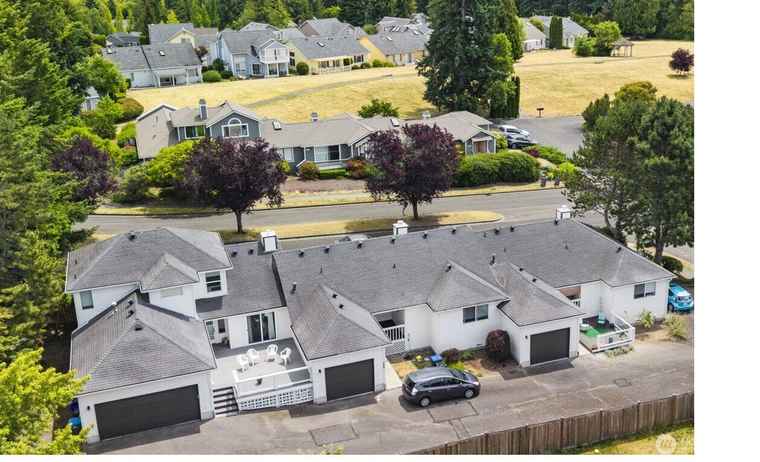 Photo of 9757 Spinnaker Blvd NW Silverdale, WA 98383