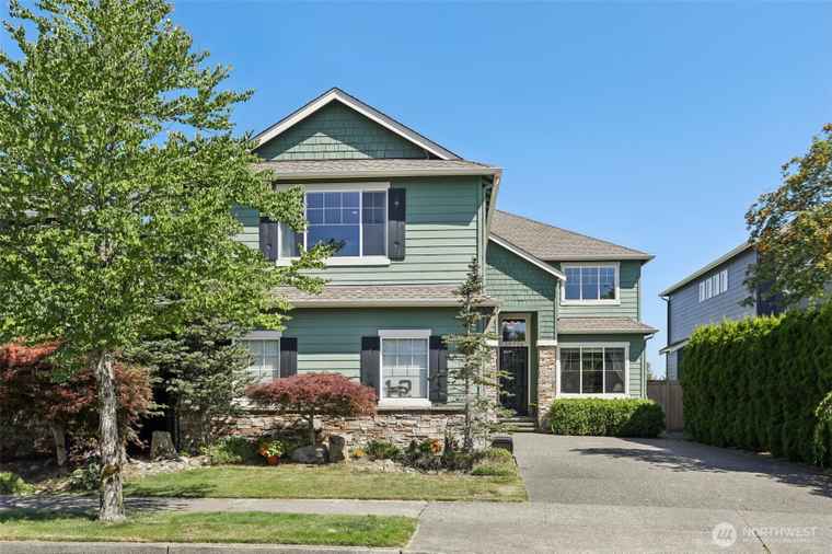Photo of 35726 SE Crest View Loop Snoqualmie, WA 98065