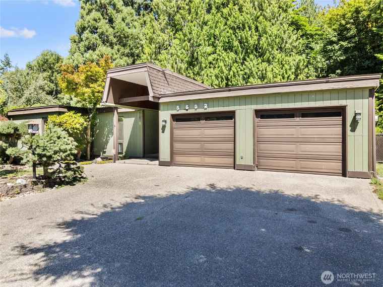 Photo of 5602 32nd Ct SE Lacey, WA 98503