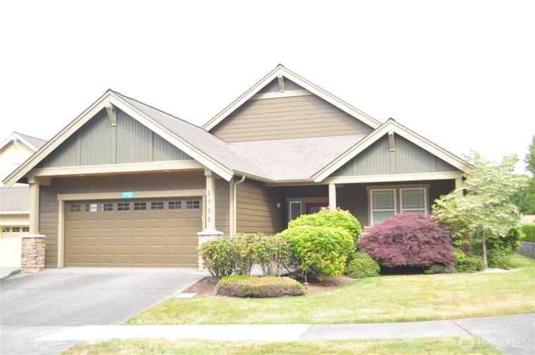 Photo of 1750 Grand Ave Mount Vernon, WA 98274