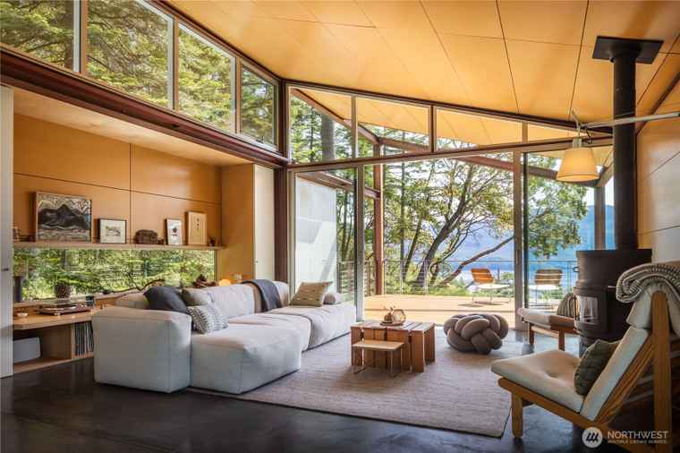Photo of 271 Blanc Rd Orcas Island, WA 98245