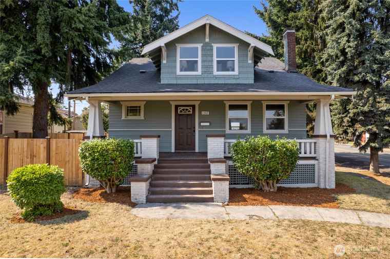 Photo of 1102 S Ainsworth Tacoma, WA 98405