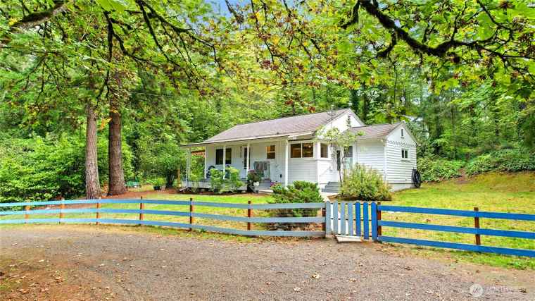 Photo of 9310 Miller Rd Bainbridge Island, WA 98110