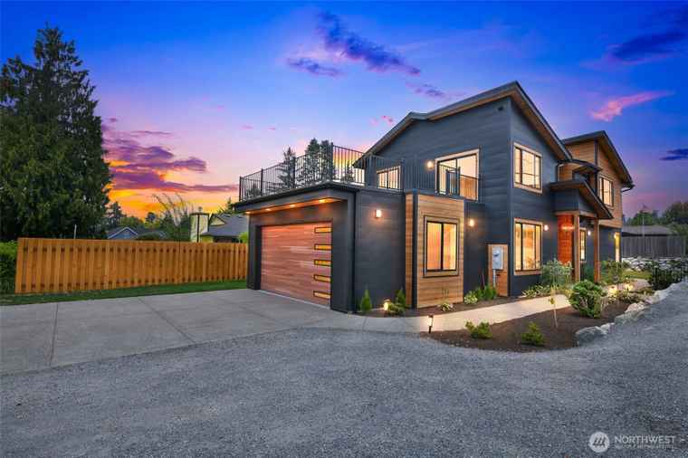 Photo of 2745 Mountain View Ave W University Place, WA 98466