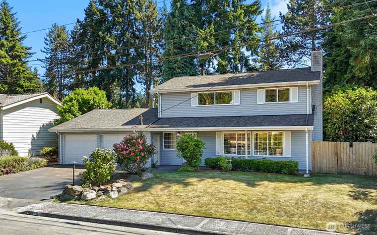 Photo of 7232 194th Pl SW Lynnwood, WA 98036