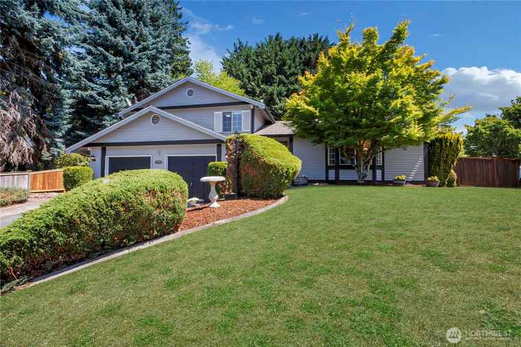 Photo of 1209 25th Ave SE Puyallup, WA 98374