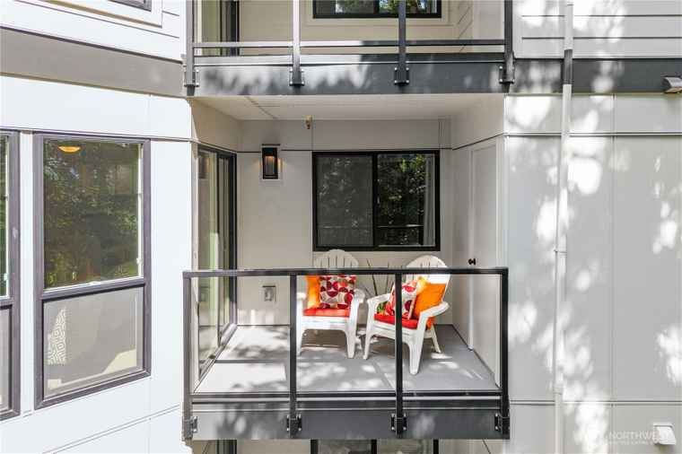 Photo of 15255 Sunwood Blvd Unit A36 Tukwila, WA 98188