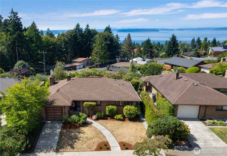 Photo of 9111 40th Ave SW Seattle, WA 98136