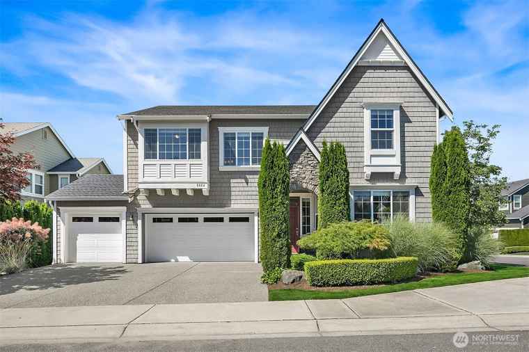 Photo of 5624 NE 8th Pl Renton, WA 98059
