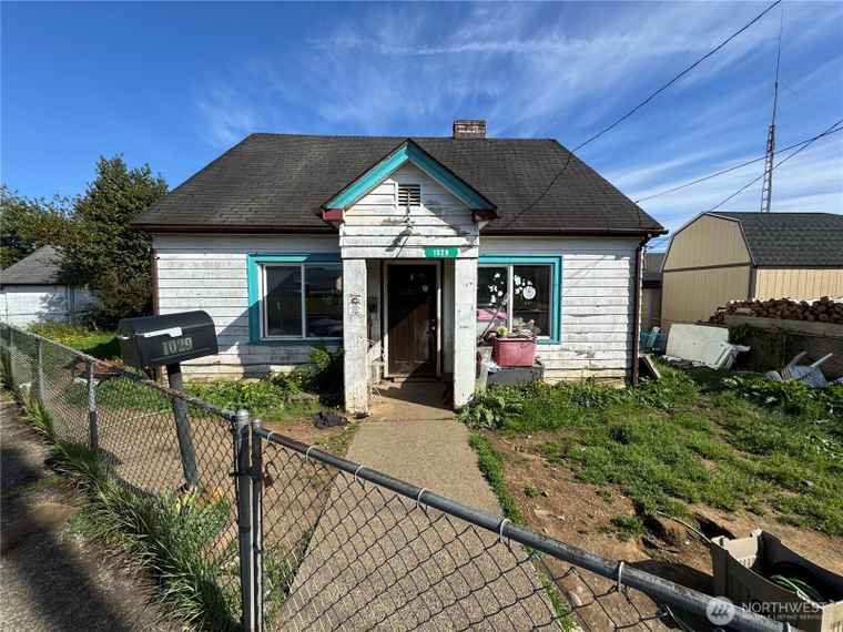 Photo of 1029 Cleveland St Aberdeen, WA 98520