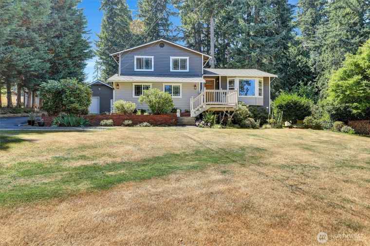Photo of 18803 156th Ave NE Woodinville, WA 98072