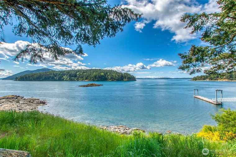 Photo of 202 Avilion Pl Orcas Island, WA 98245