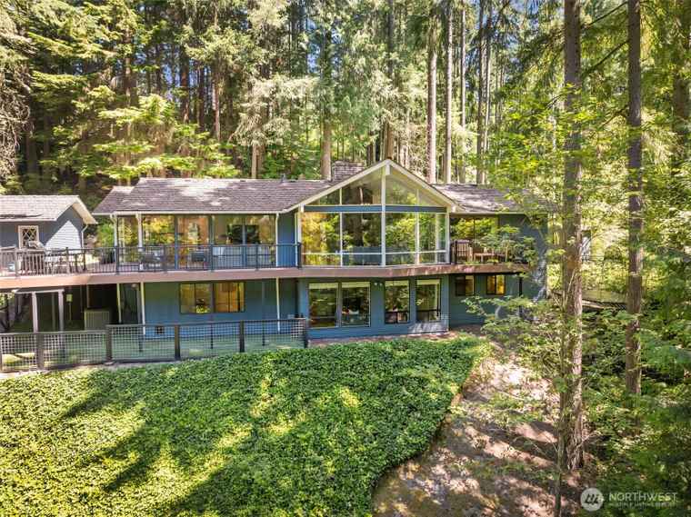 Photo of 3718 130th Ave NE Bellevue, WA 98005