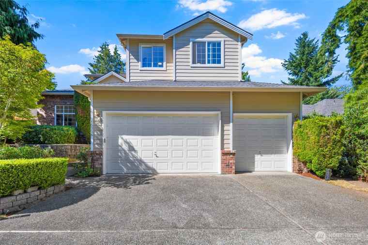 Photo of 15336 NE 66th Ct Redmond, WA 98052
