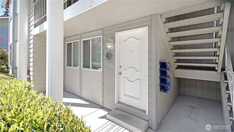 Photo of 8323 Cirque Dr W #1 University Place, WA 98466