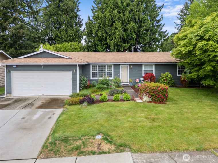 Photo of 1505 32nd St SE Auburn, WA 98002
