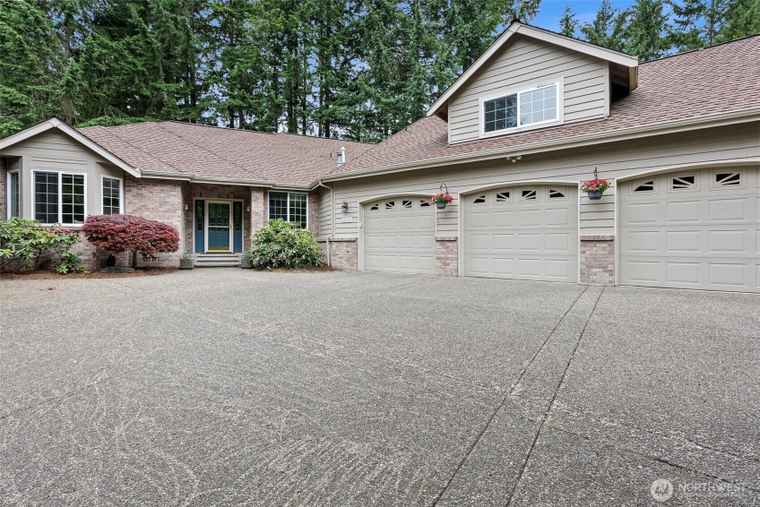 Photo of 7506 Hawkstone Ave SW Port Orchard, WA 98367