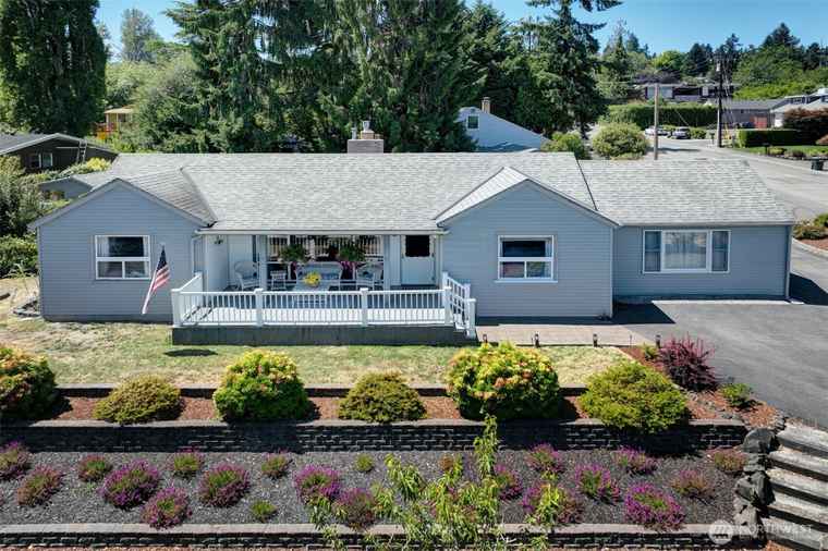 Photo of 17003 53rd Ave S SeaTac, WA 98188