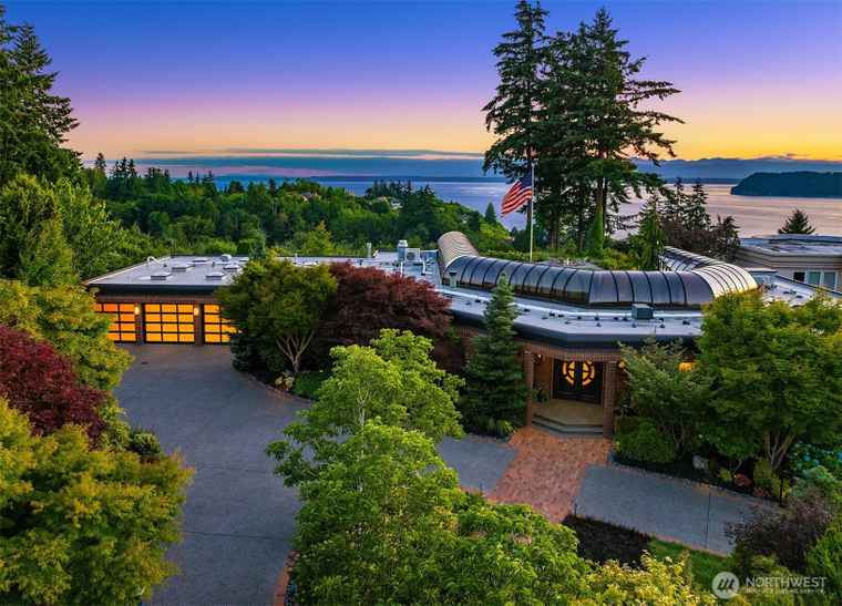Photo of 9716 58th Pl W Mukilteo, WA 98275