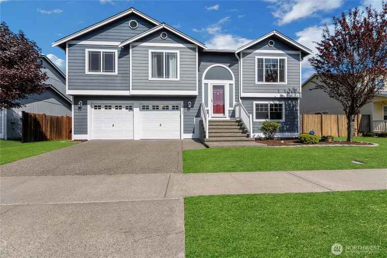 Photo of 15126 Carter Loop SE Yelm, WA 98597