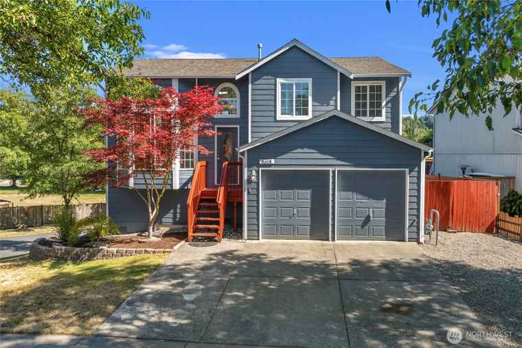 Photo of 8618 217th Pl NE Arlington, WA 98223
