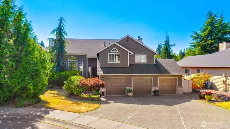Photo of 17426 53rd Pl W Lynnwood, WA 98037