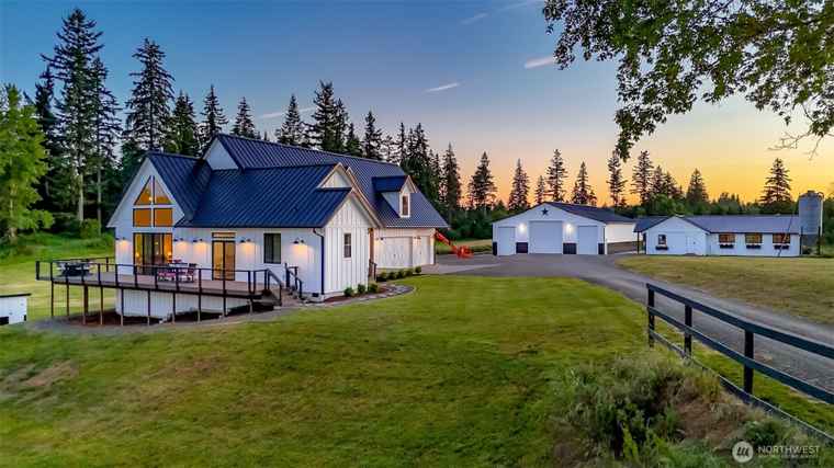 Photo of 14045 Solberg Rd SE Yelm, WA 98597