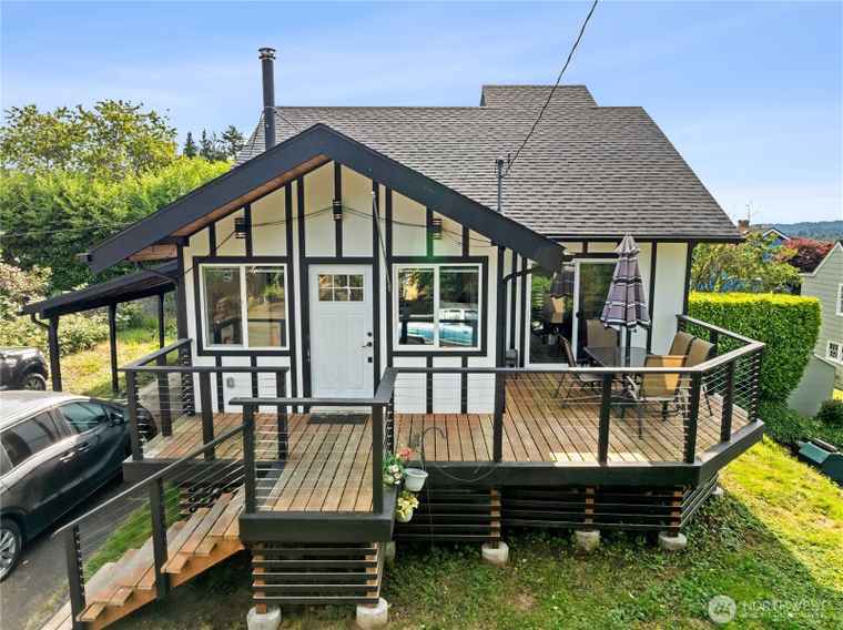 Photo of 908 N Jeffries St Aberdeen, WA 98520