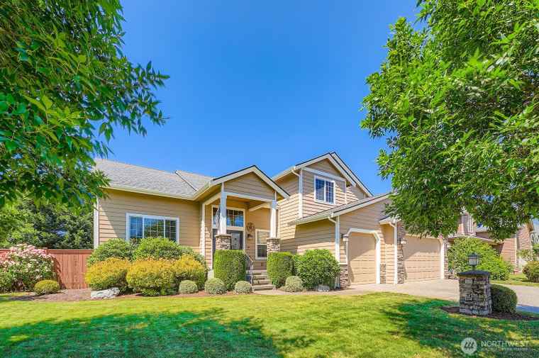 Photo of 21305 62nd Street Ct E Lake Tapps, WA 98391