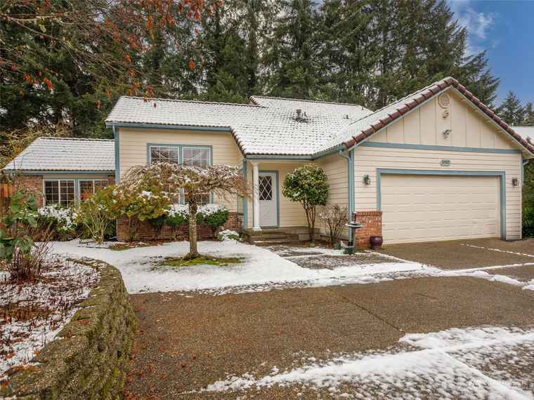 Photo of 5802 Donegal Ct SE Lacey, WA 98503