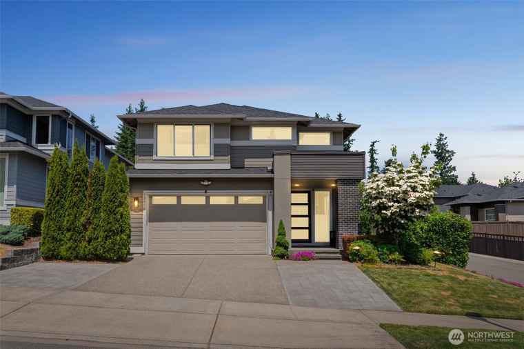 Photo of 12914 SE 213th Kent, WA 98031