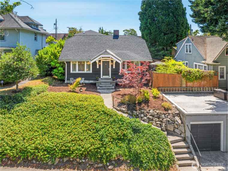 Photo of 3944 N 30th St Tacoma, WA 98407