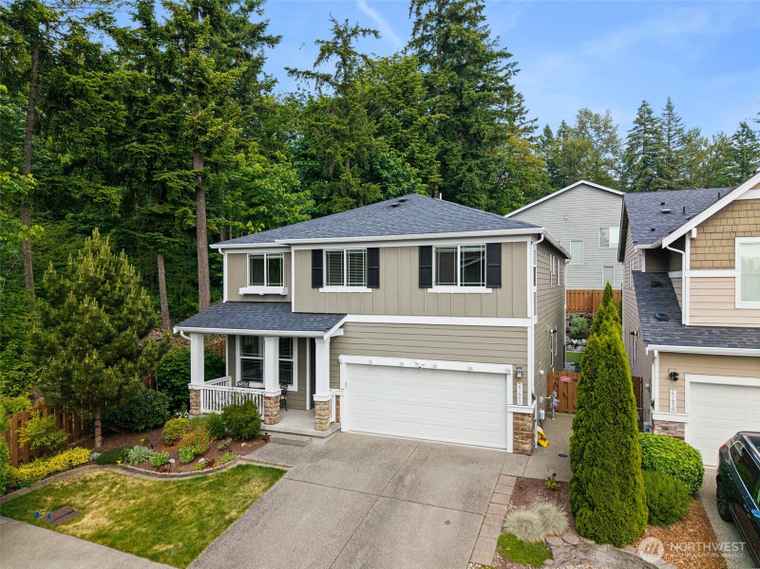 Photo of 27402 210th Ave SE Maple Valley, WA 98038
