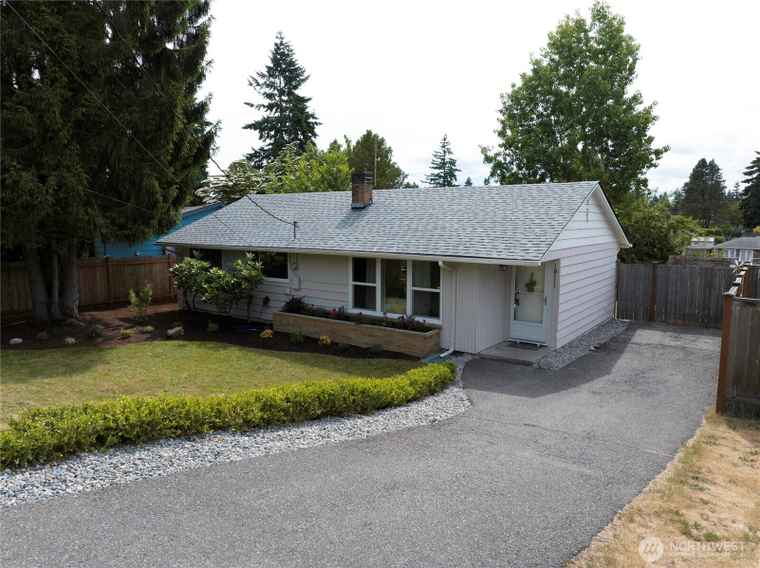 Photo of 18111 46th Ave S SeaTac, WA 98188