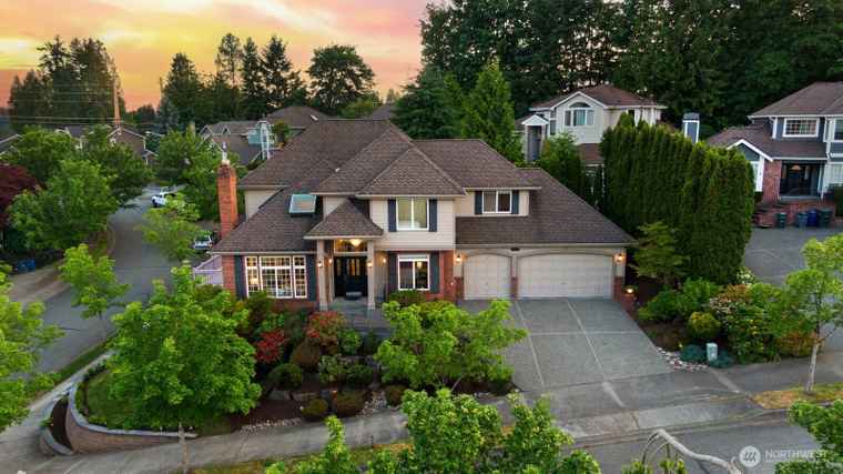 Photo of 19619 109th Pl NE Bothell, WA 98011
