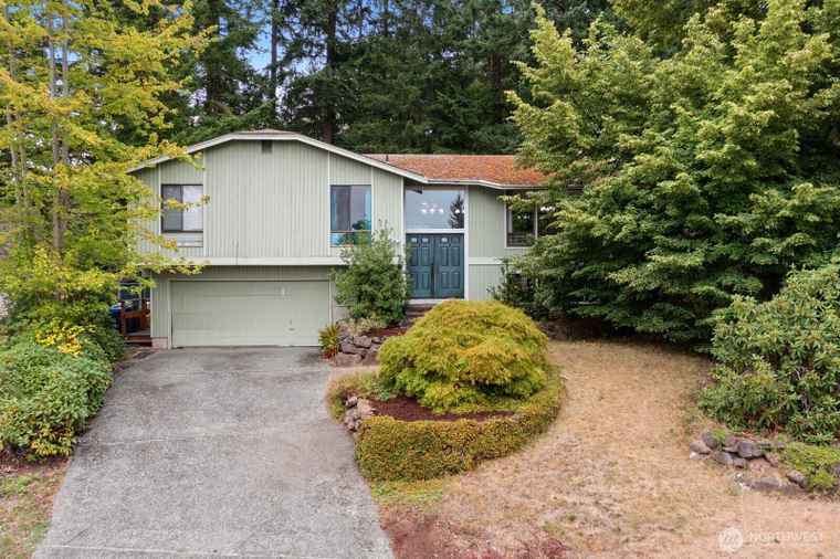 Photo of 30904 5th Pl S Federal Way, WA 98003