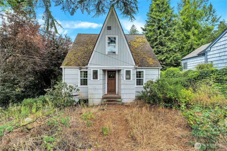 Photo of 2307 W Castleman St Longview, WA 98632